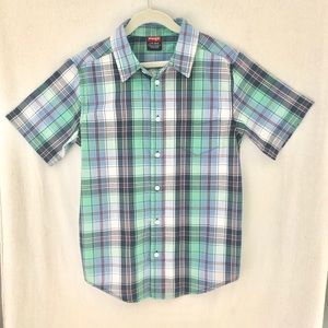 Wrangler boys short sleeve size 10/12 shirt